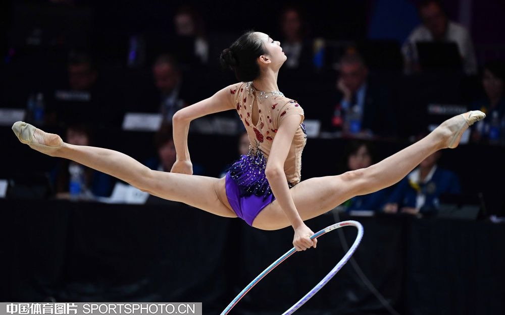 神经学研究：为什么青少年大脑的“奖赏系统”对博弈信号的响应强于成年人？（神经科学揭秘：青少年大脑奖赏系统为何对博弈信号比成年人更敏感？）