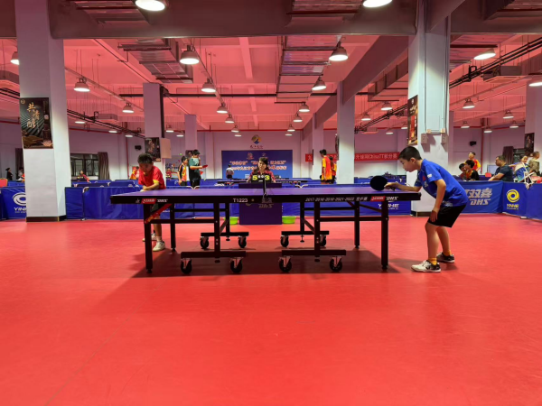 运动员背后 运动员背后