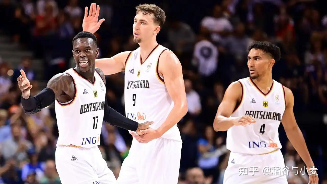 来自世界各 来自世界各